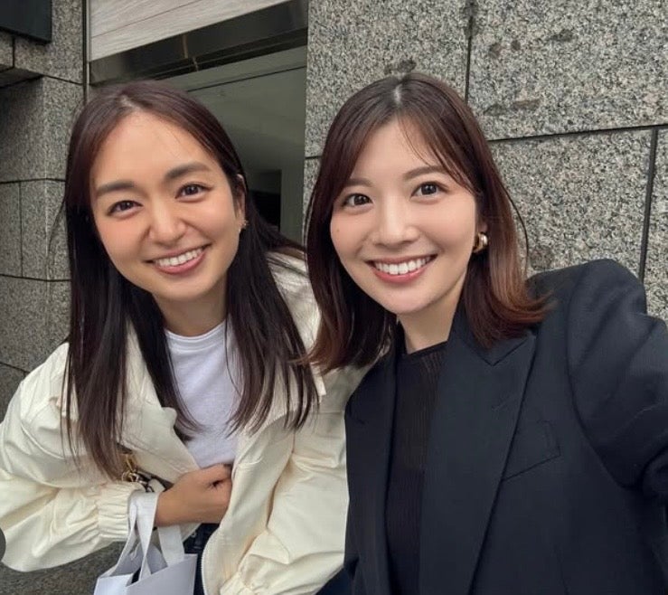 佐藤真知子、寒さも笑顔で吹き飛ばす！“目がテン姉妹”のごほうびラーメン日和