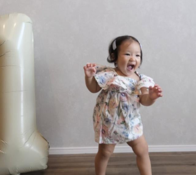 プロサーファー・新井洋人、娘の1歳の誕生日を祝福「毎日が驚きと感謝」