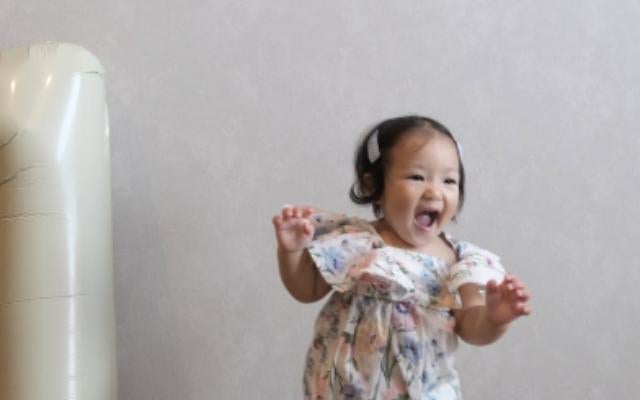 プロサーファー・新井洋人、娘の1歳の誕生日を祝福「毎日が驚きと感謝」