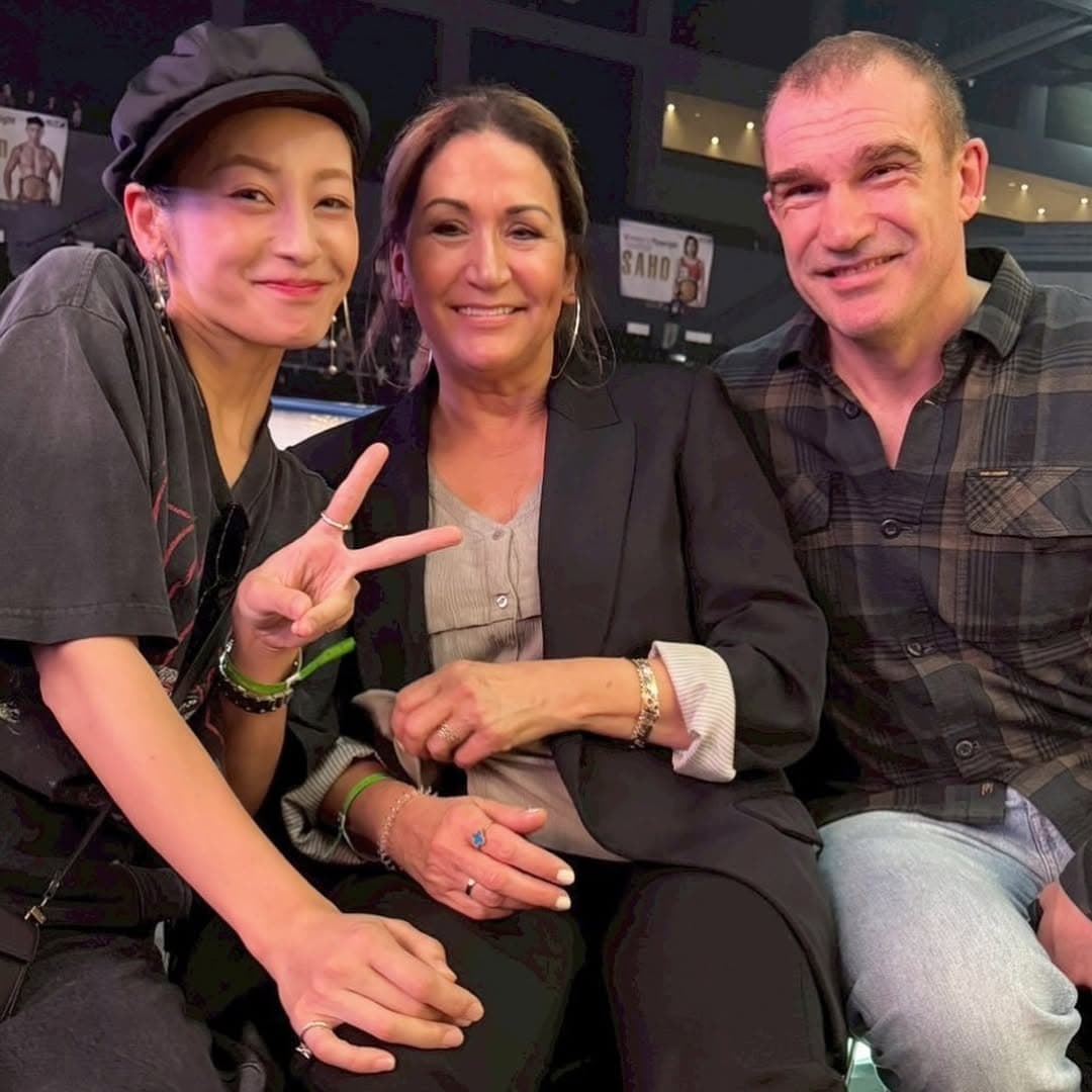 「想い続けていたことが叶う、ギフトの日」西山茉希、ピーター・アーツ夫妻との感動の再会を報告