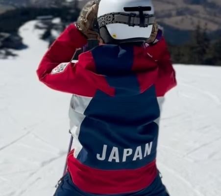 プロスキーヤー・勝浦由衣、チェコでの絶景スキー体験を満喫！「堪らなかった」