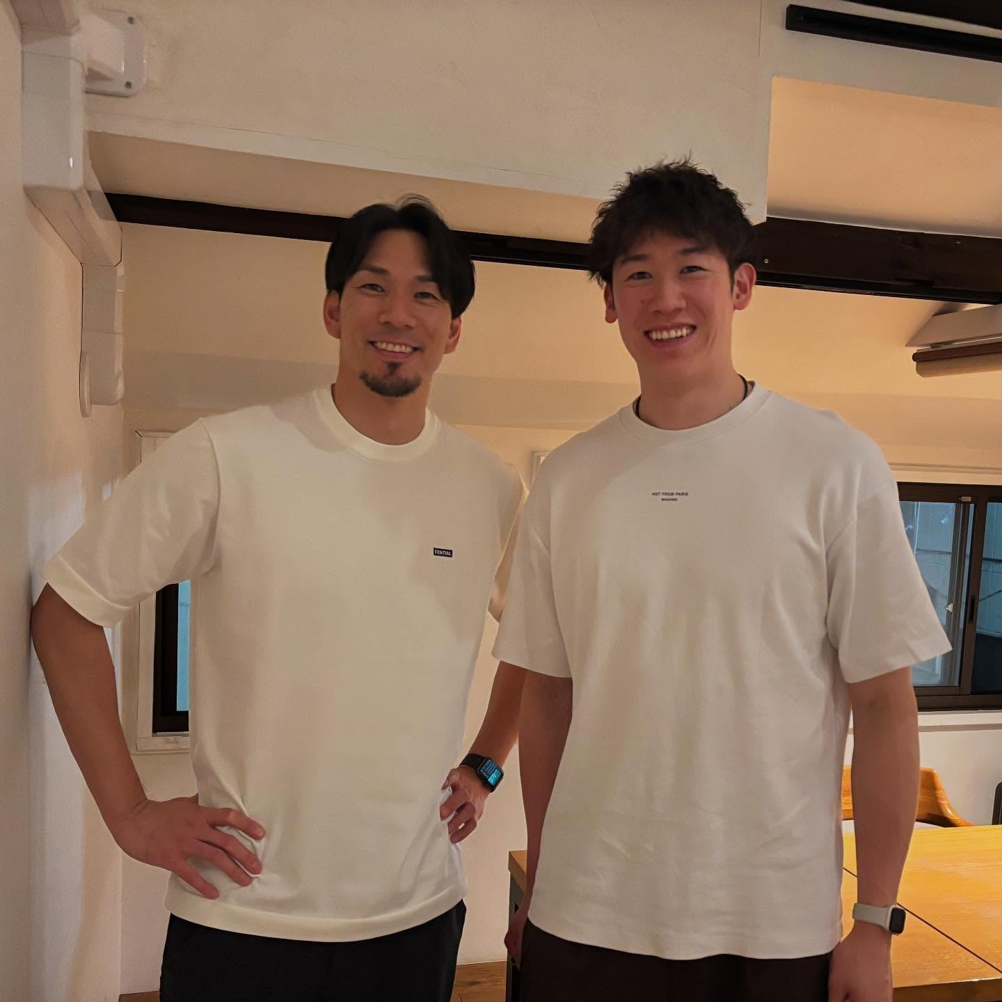 バレー日本代表レジェンドとエースの共演 豪華ツーショットに大反響