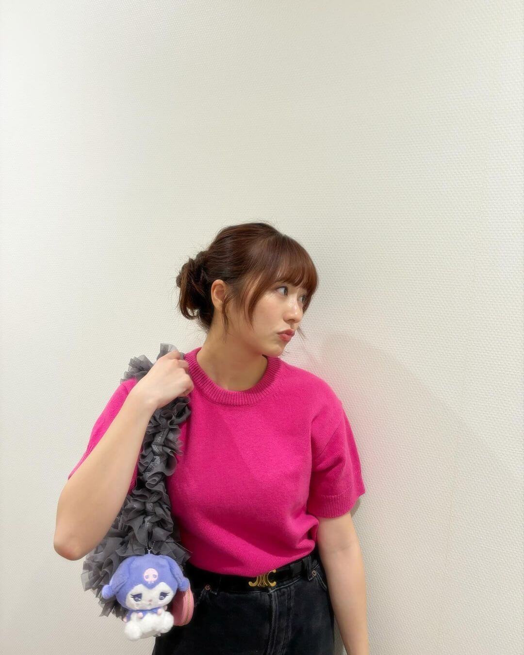 ももクロ・佐々木彩夏が私服のオフショットを公開！「ポイントはぴえんクロミだよ」