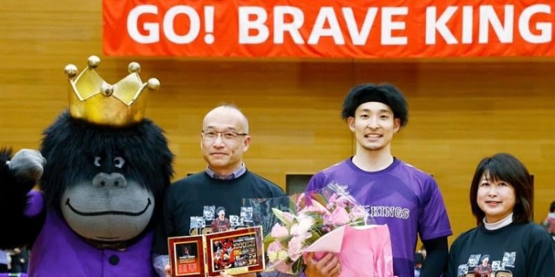 ハンドボール・吉野樹、通算1000得点達成！ブルーサンダー撃破でプレーオフ進出へ