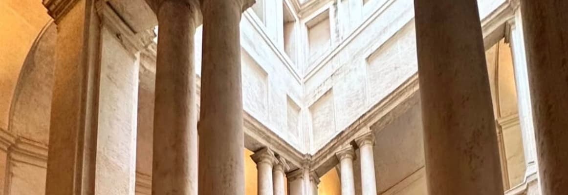 蜷川実花＆高校3年生長男、イタリアの旅を堪能！「今度は次男も連れて三人旅行もいいな」