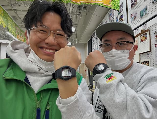「G-SHOCKを買っていただきました！」ミキ・亜生がチョコプラ松尾とお揃いの腕時計