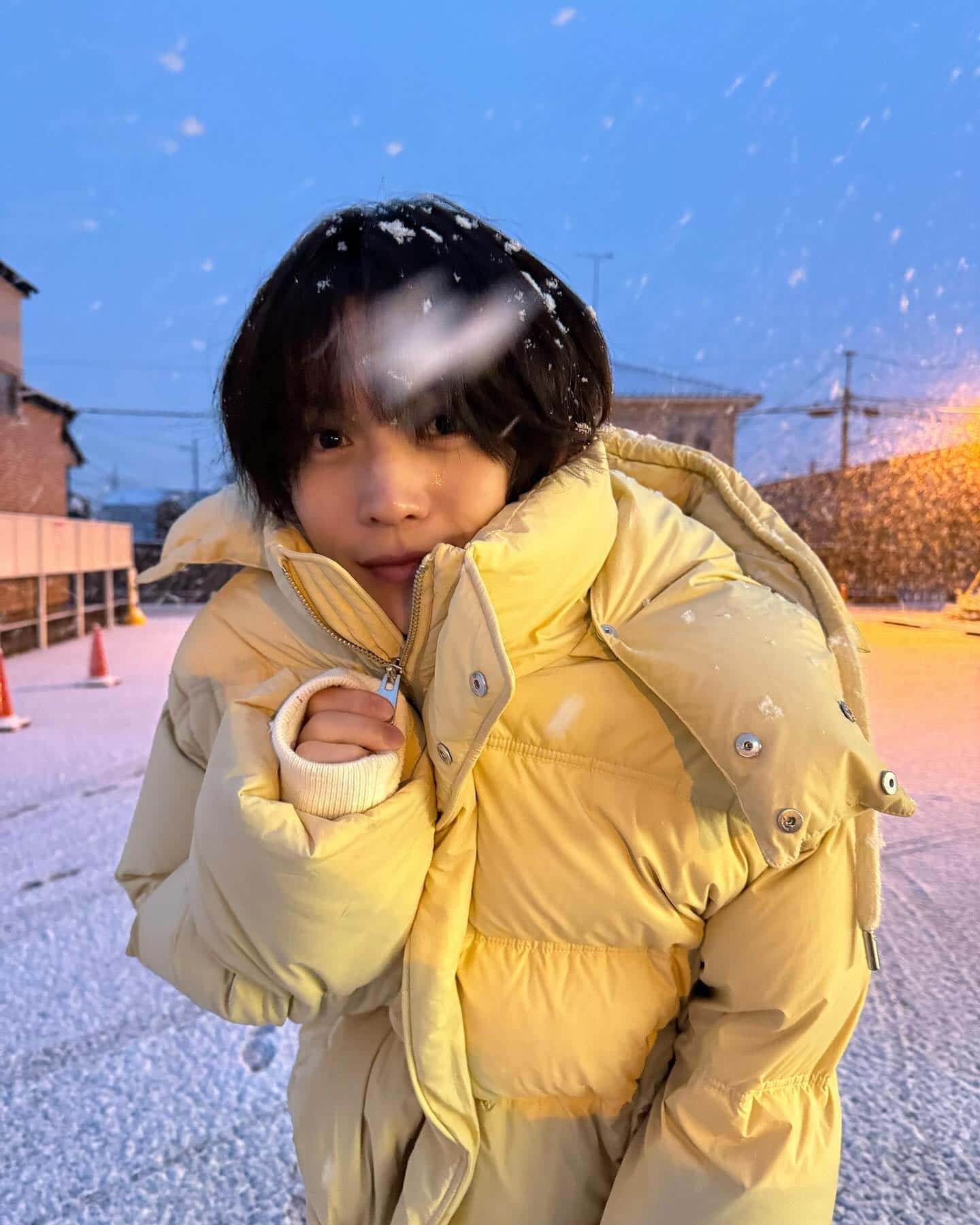 「わぁー可愛い子見っけ☃」FANTASTICS・八木勇征がオフショットを公開❄️💕