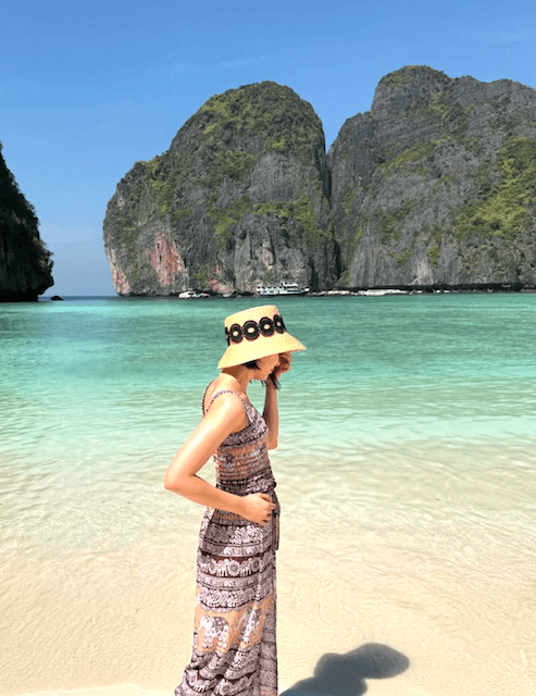 ももクロ・玉井詩織、タイでのオフショット公開に「映画のヒロインじゃん」