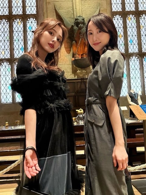 松井玲奈、内田理央とハリーポッターの世界を満喫「私たちはどの学寮になれるかな？？」