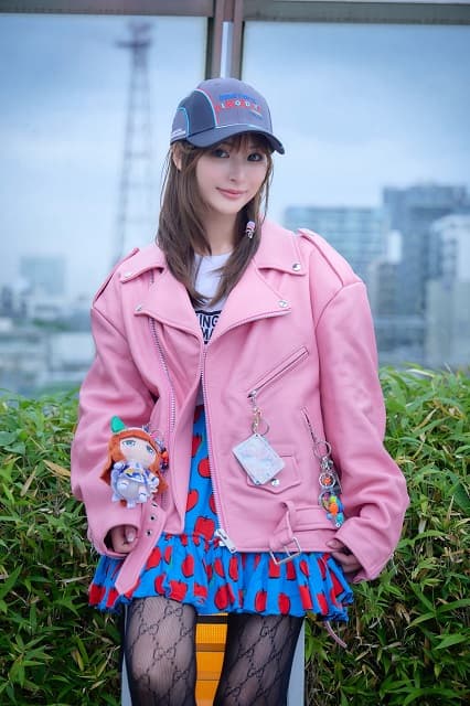 グラドル・姫野みなみが『ウマ娘』6周年ライブに参戦！愛の詰まった”推し活装備”を公開