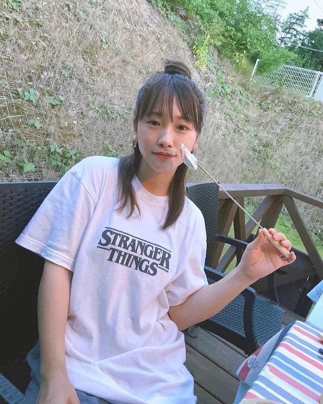 束の間の夏休み🌻川栄李奈の最新ショットに「可愛すぎ」の声多数！