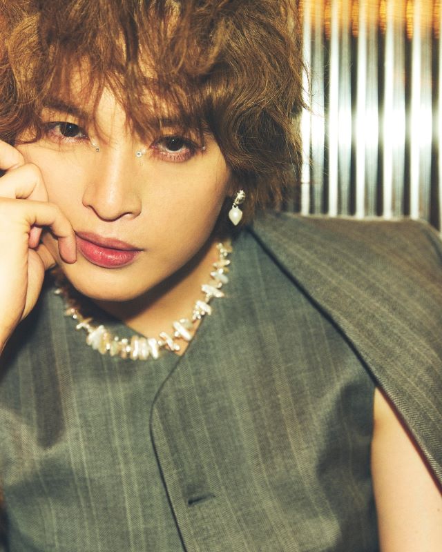 「どこの美人さんかと」大人気男性アイドルの前髪ショットにファン大絶賛「顔面国宝」