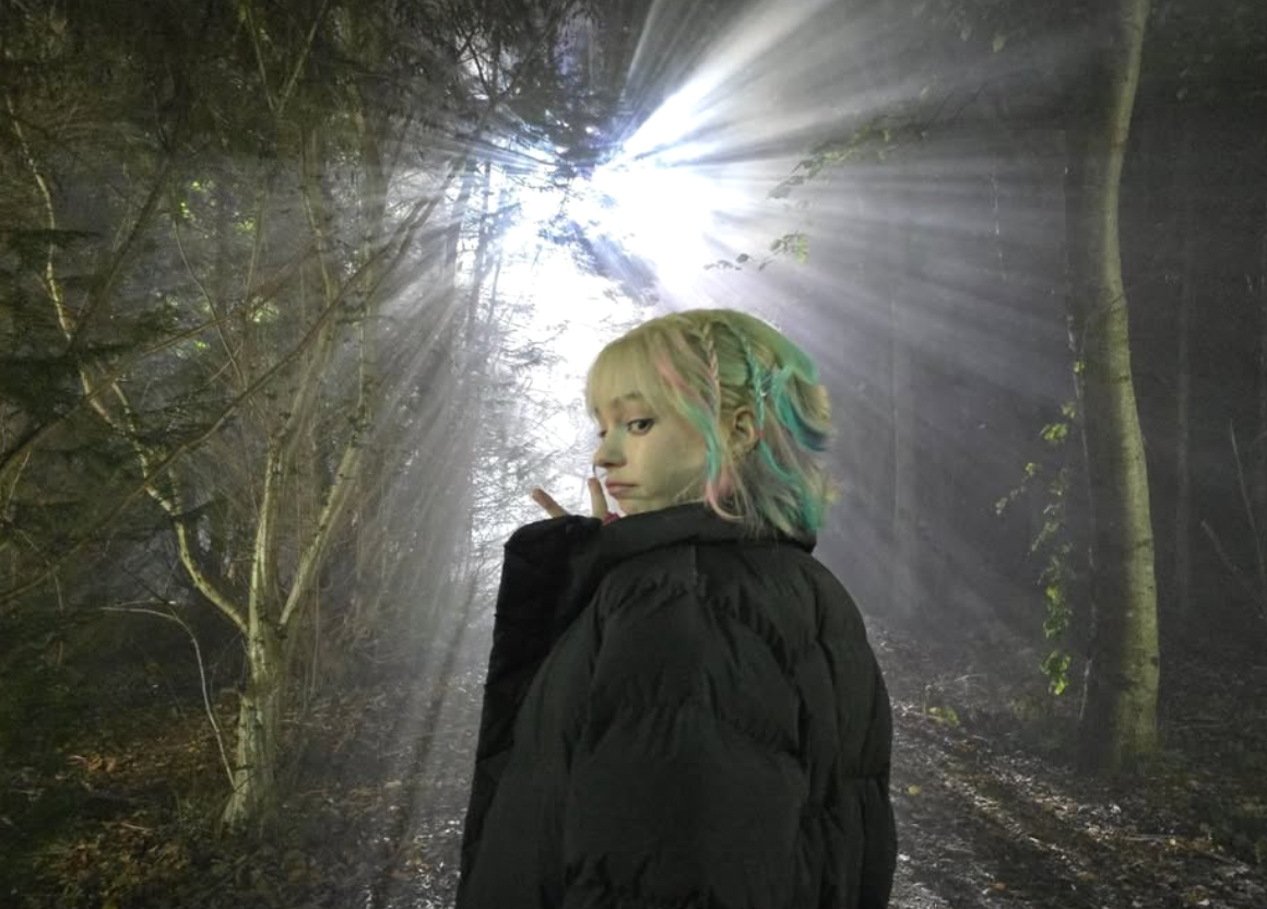 女優・エマ・マイヤーズ、大人気シリーズ