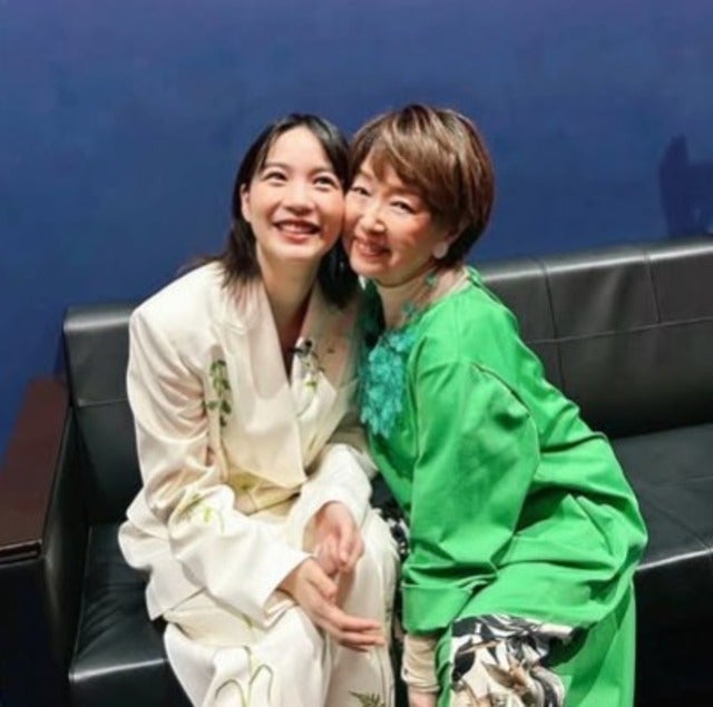 『のん』が宮本信子のトークイベントにゲストとして参加！