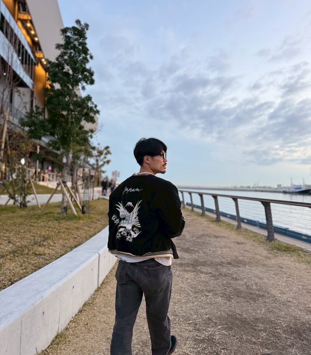 関田誠大が休日オフショット　別珍×リバースウィーブで冬コーデ