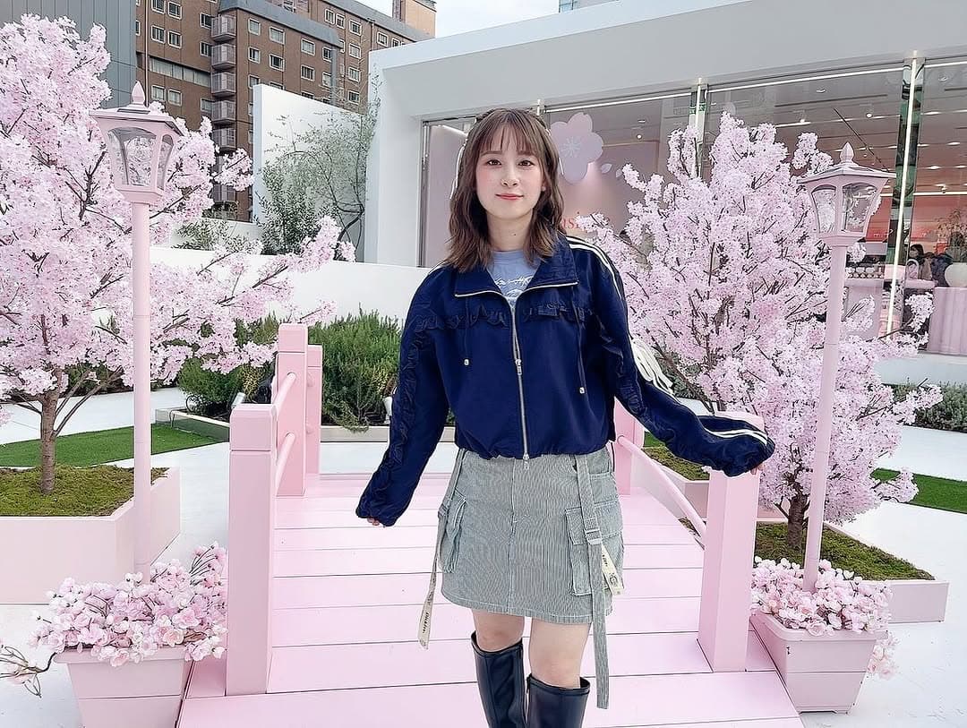 前田佳織里、春のオフショットを公開。「桜色いっぱいで可愛いが溢れてますね！」