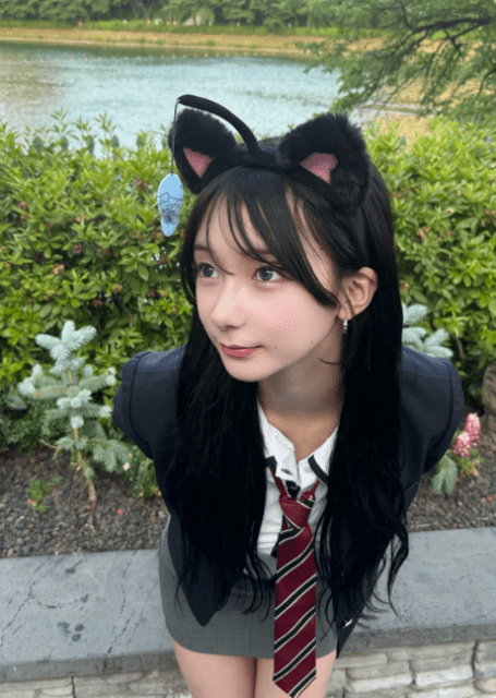 「猫耳、カワイイ」人気コスプレイヤー・レイラ、可愛すぎる