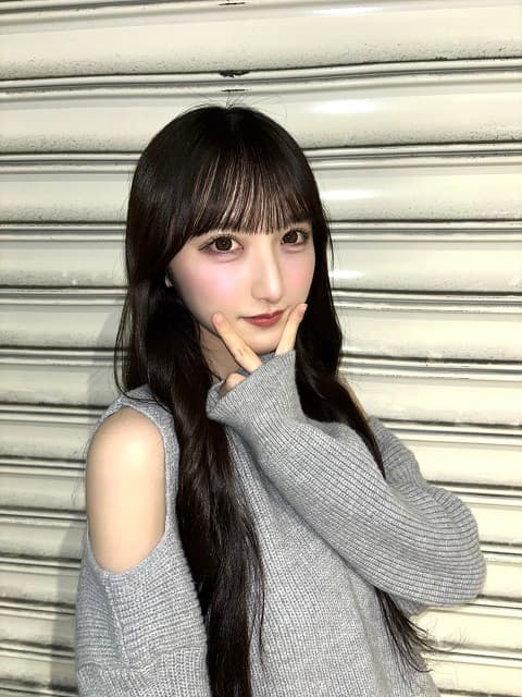 「きれいだからだよ」AKB48 長友彩海の肩出しコーデにファンの視線が集中!?