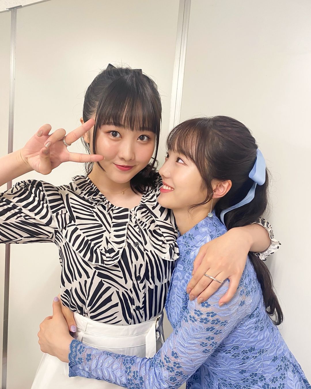 「ええおねえちゃん」本田真凜、20歳を迎えた妹とのハグショットが話題に