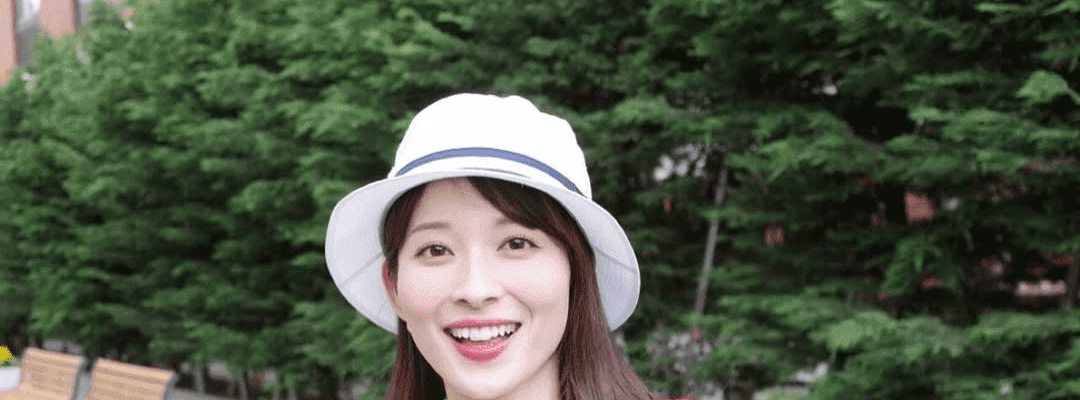 山本里菜アナ、『華大さんと千鳥くん』で進行役　赤いスーツ姿で現場を盛り上げる！！