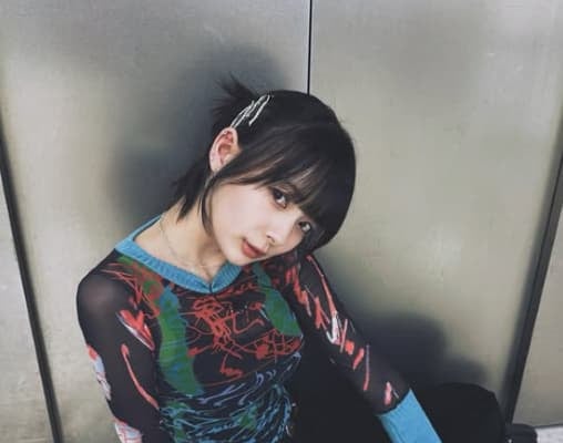 プロ雀士・岡田紗佳の私服が可愛すぎる！「素敵です！！」「とてもお綺麗です！」と話題に！