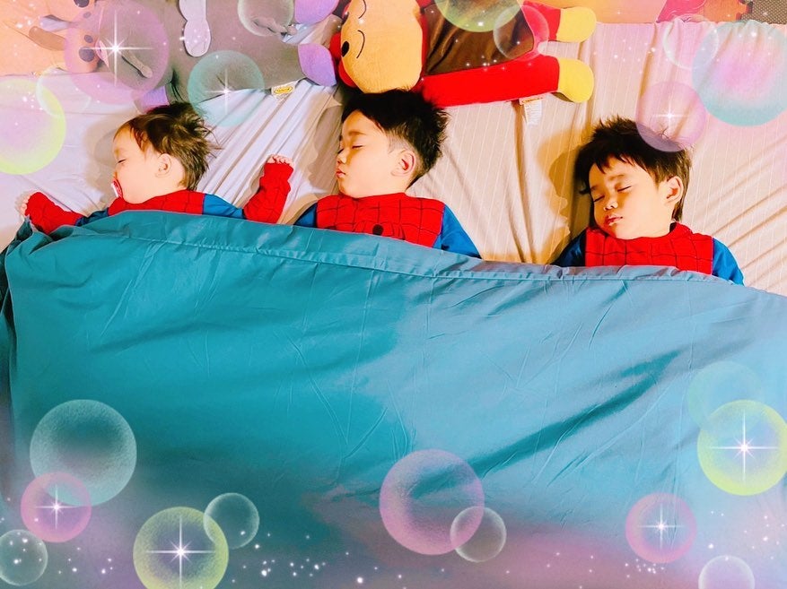 妊娠中の平愛梨 息子たちの顔出し寝顔ショットを公開📸可愛すぎると話題に🥺