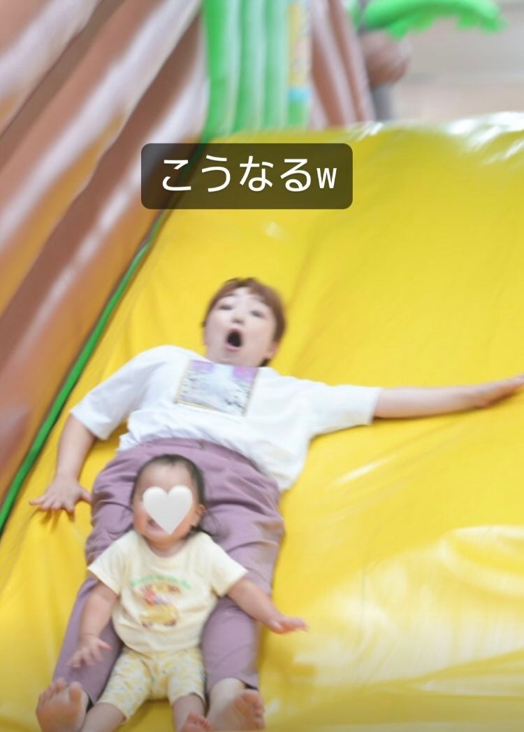 なんでこうなるwあのお笑いタレントの滑り台が話題に。