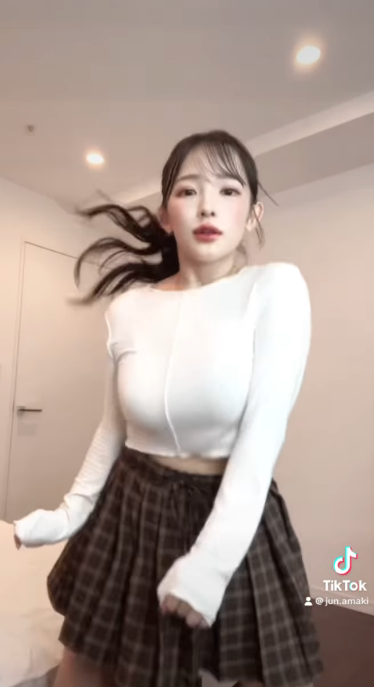 天木じゅん、クラブモードのダンシングムービーを披露！超人気から海外ニキもコメ登場