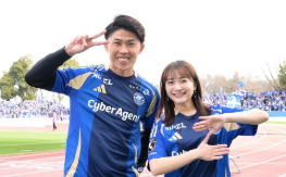 「Jリーグのある週末は最高だ！」太田宏介、開幕を祝うオフショット公開