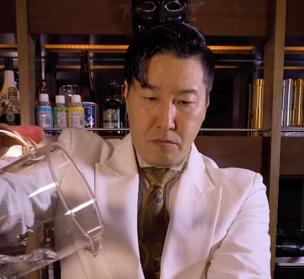 「あれだけやって、それかい！」チョコレートプラネット・長田庄平、バーテンダーのモノマネを披露？！