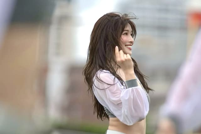 チアリーダー・土屋炎伽が春シーズンの会場を盛り上げる⁉