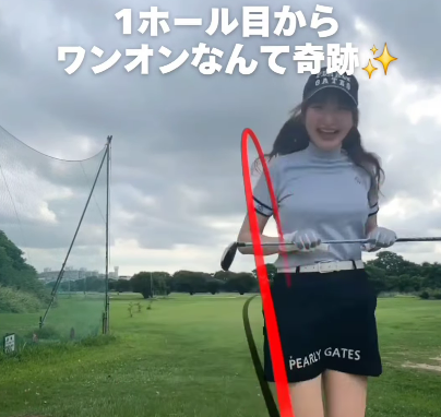 「ぴょんぴょん攻撃、可愛い」ゴルフ美女子、エネルギーMAXで放つ”必殺・スイング”を披露！喜びの天女の舞いが激カワだとファン魅了