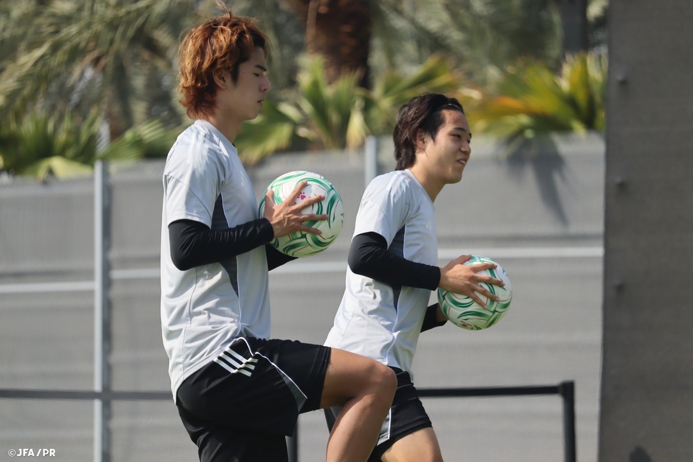 JFA　U-23日本代表選手達のトレーニングの様子を大公開　「中国との決勝戦は1月25日(日)0:00キックオフ！」