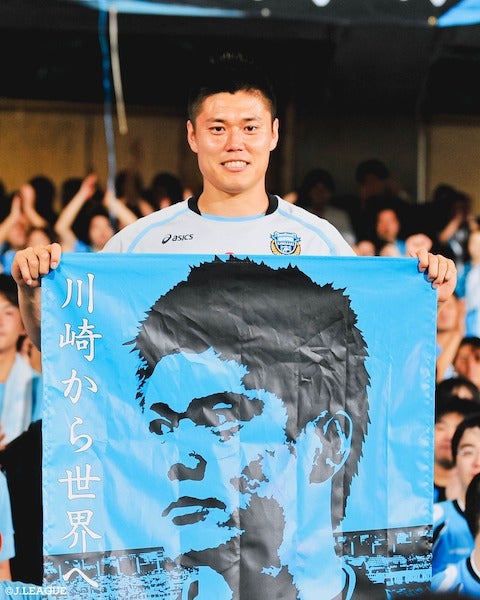 「日本🇯🇵の守護神が14年ぶりに」ジュビロ磐田に復帰したGK川島永嗣 Jリーグが若き頃の写真を公開⚽️🧤