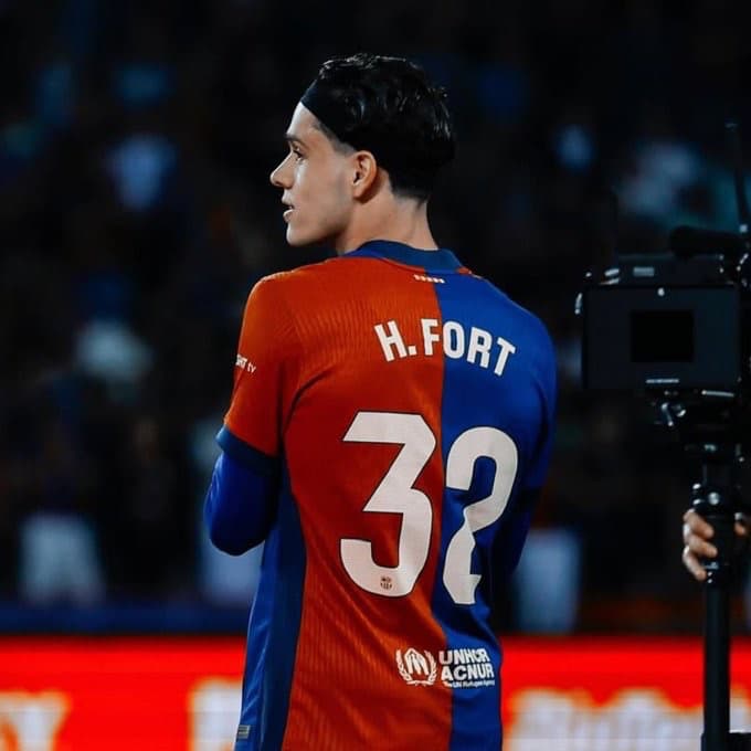 驚きの接触か　アストン・ヴィラ、バルサ若手右SBフォルトに注目