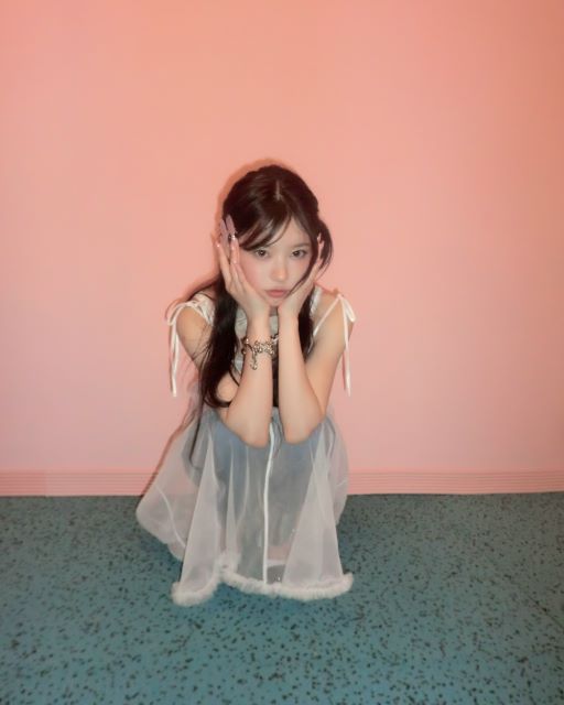 ILLIT・モカ キュートな姿にファン悶絶