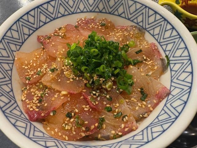 「今年また大分来るから…」ミキ昴生、大分空港にて晩御飯！”かぼす所なく”大分グルメを満喫する？！