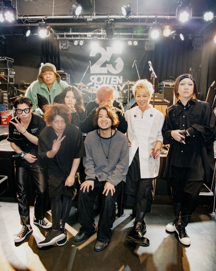 楽曲が話題のバンド・SIX LOUNGEが宮崎での公演に感謝の言葉