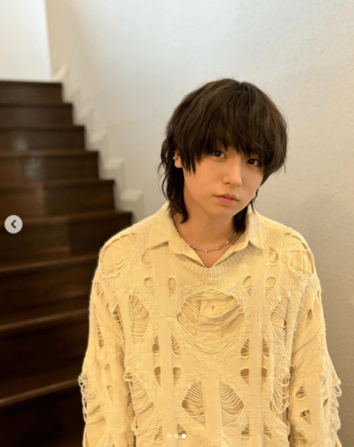 伊野尾慧「一緒にバンドやらない？」マッシュウルフ風の最新ビジュにファン歓喜