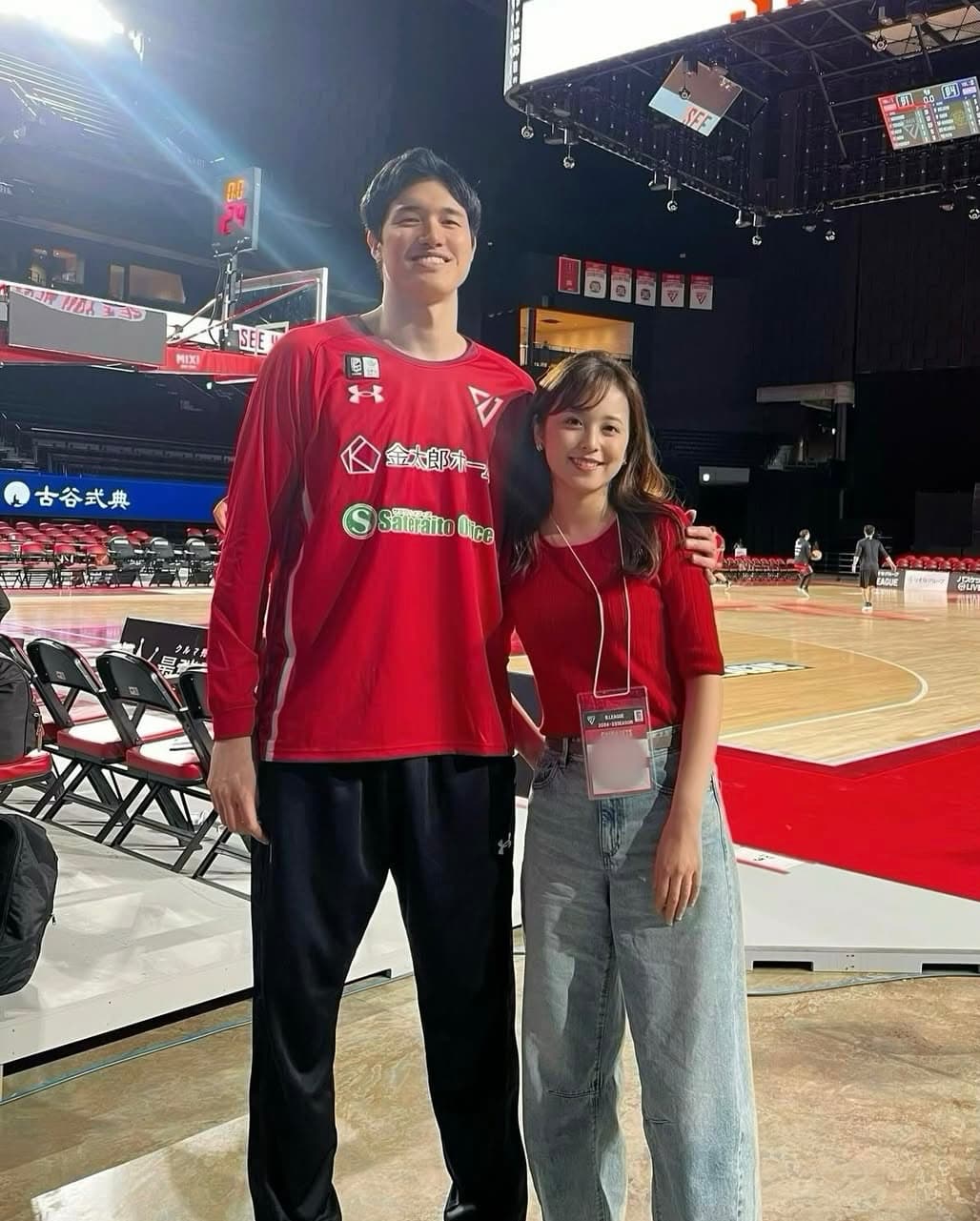 「最高の女神様」渡邊雄太＆久慈暁子夫婦、笑顔2ショットで今季終了報告にファン歓喜！