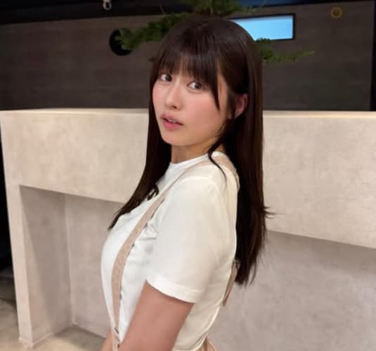 ちとせよしの、ニューヘアーの〇〇姿にファン大興奮！