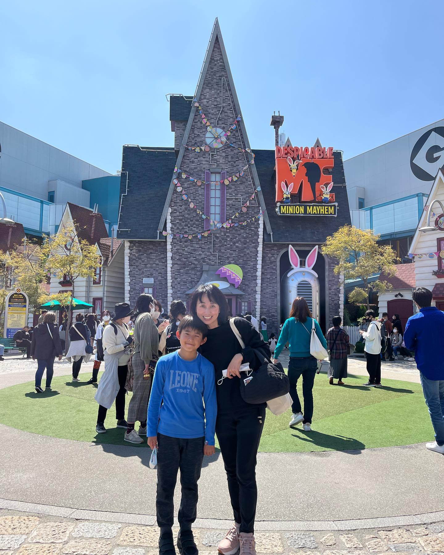 東尾理子が愛息子との密着2Sを披露📸✨弾丸大阪旅行を満喫🌏💛