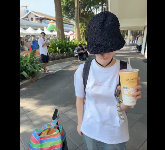 伊織もえ、日本帰国！大型同人イベント『台湾FF』を終え大満足の姿