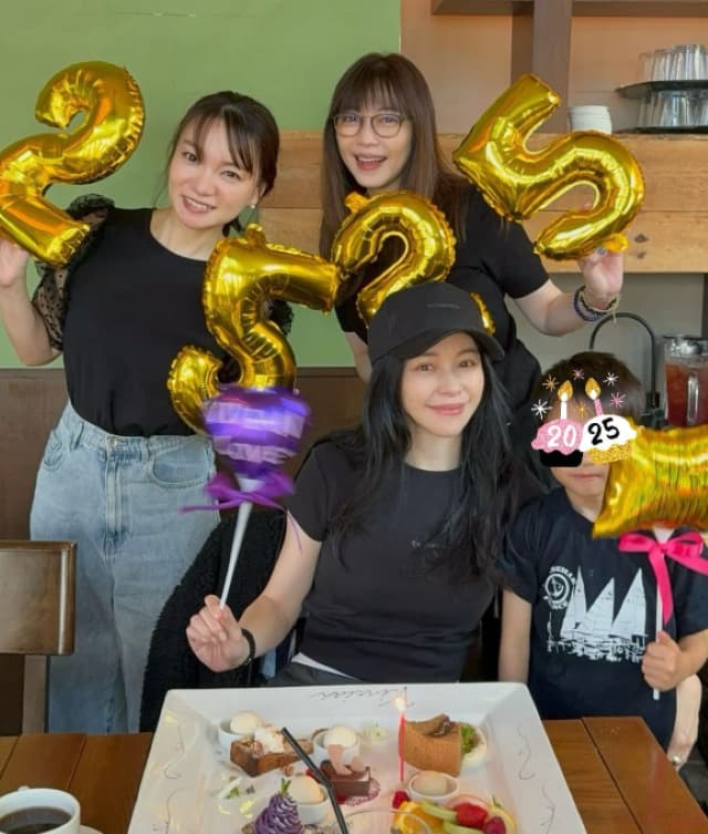 「ずっと心で繋がっていられるかけがえのない親友」元モー娘。保田圭がビビアン・スーの誕生日を祝う