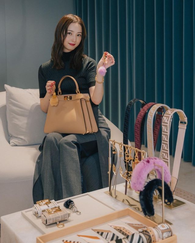 佐々木希&FENDI 美貌がさらに美貌に！？💖「スーパービューティフル！！」