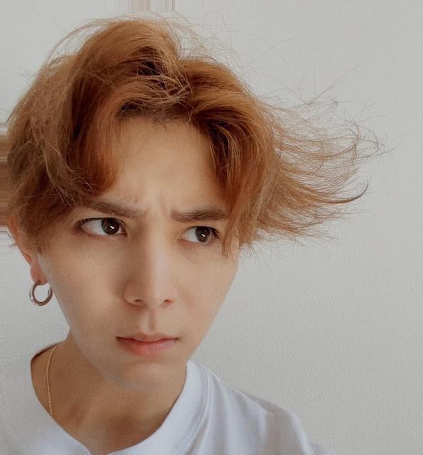 山田涼介が寝起きショット公開で話題に💖「寝癖も可愛いとかどゆこと！🤞🏻💗」