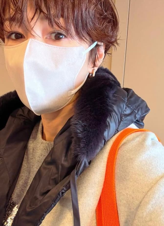 「マスクしててもオーラありますね♡」吉瀬美智子の最新ショットが話題に！