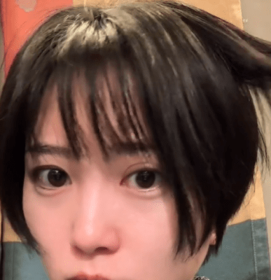 「黒髪になりました」志田未来、可愛すぎるドアップ自撮りムービーで