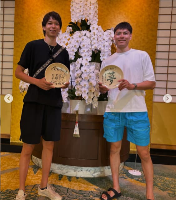 山内晶大　髙橋健太郎の里帰りに同行！藤井選手のお墓参りも報告