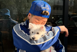 三浦孝太、愛犬アンジーの成長を祝福！「1年でこんなに大きくなった！」